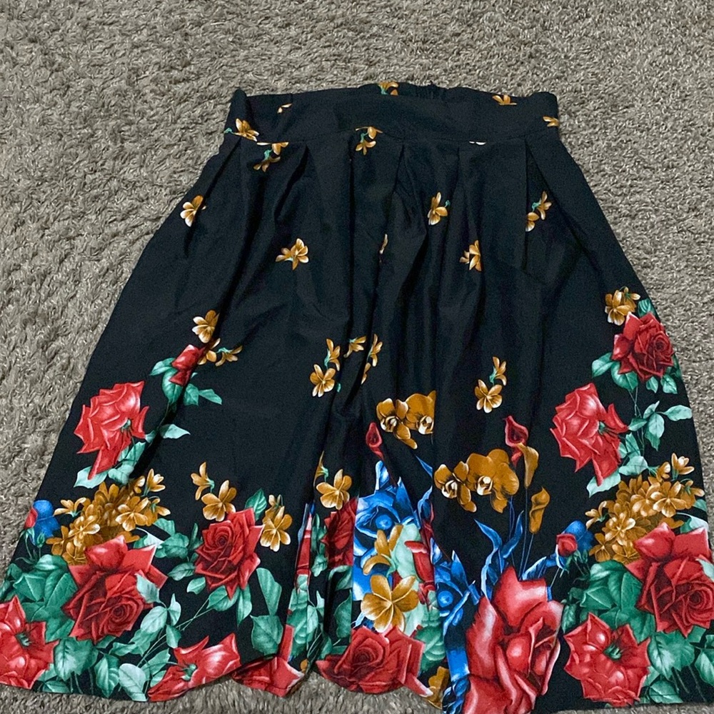 Flower Pattern Flare Skirt